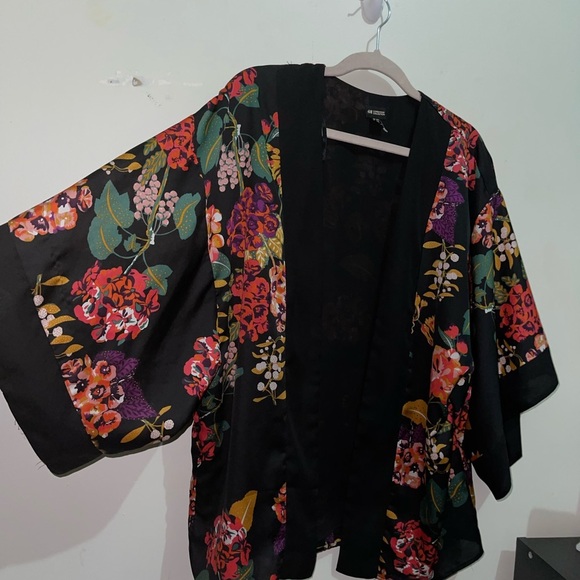 H&M Conscious Black Floral  Open Kimono Cardigan - Picture 12 of 13